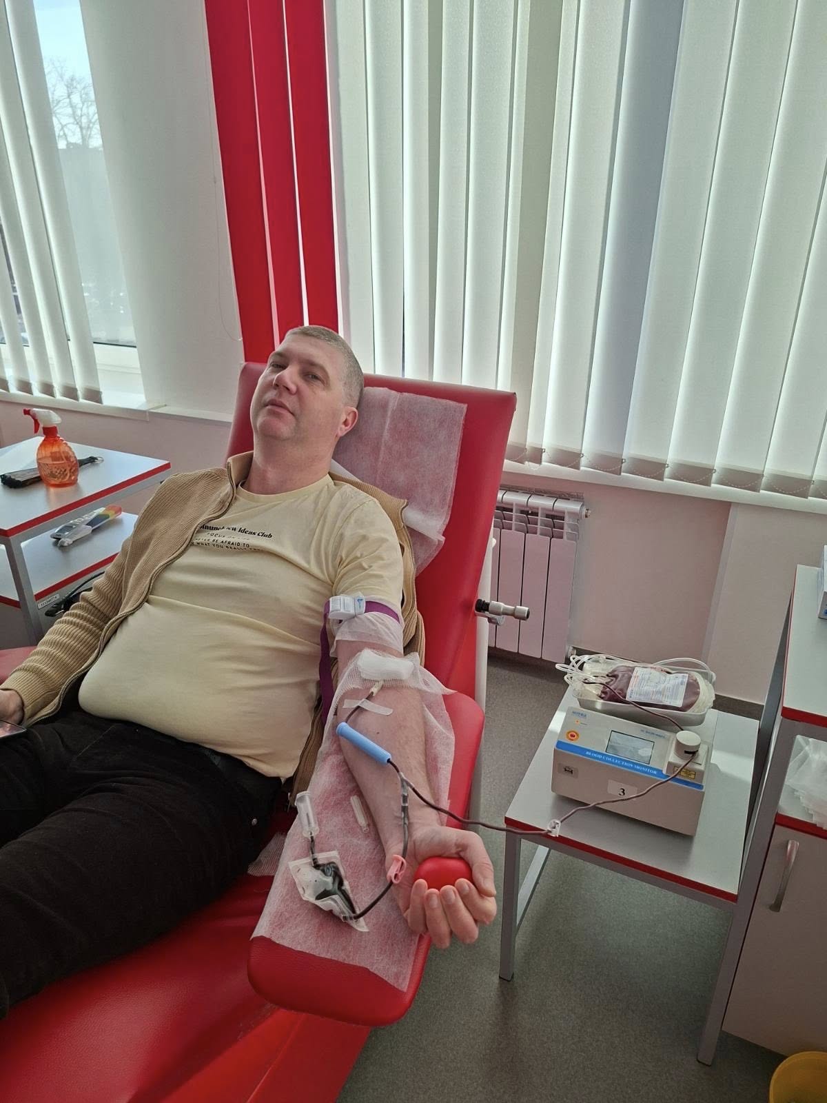 Донорство крові — вчинок, що рятує життя